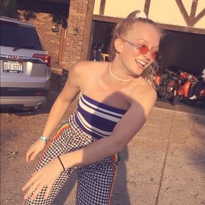 Meet your Posher, Melanie